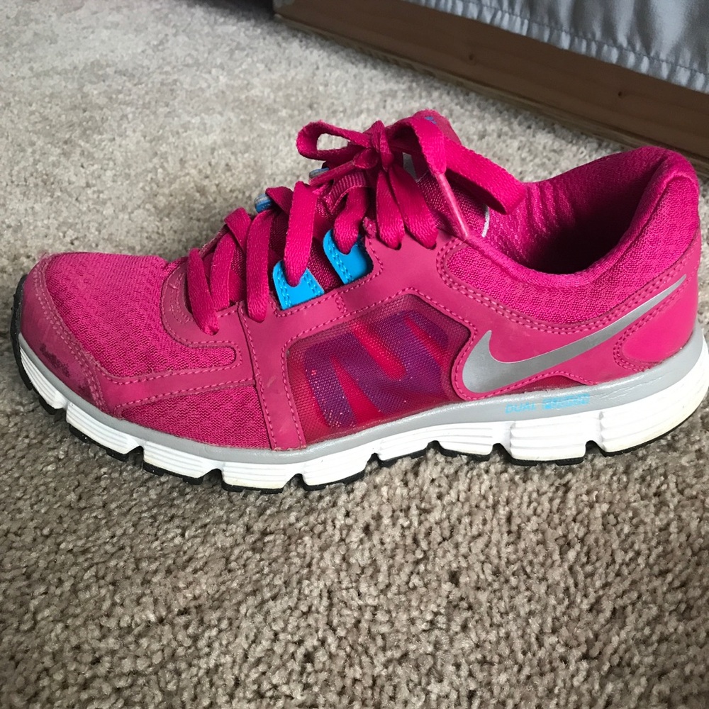 Nike Dual Fusion
